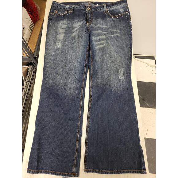 Paris Blues 24w Bootcut Jeans Studded Distressed Y2k Plus Size Rhinestone Denim - Picture 1 of 6